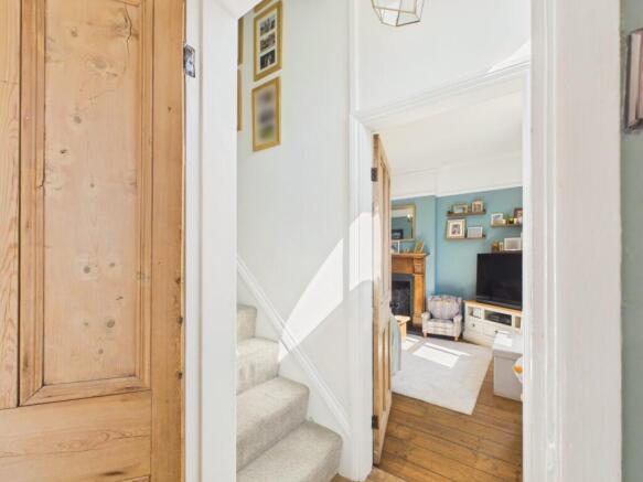 4 bed Detached for sale Image 6