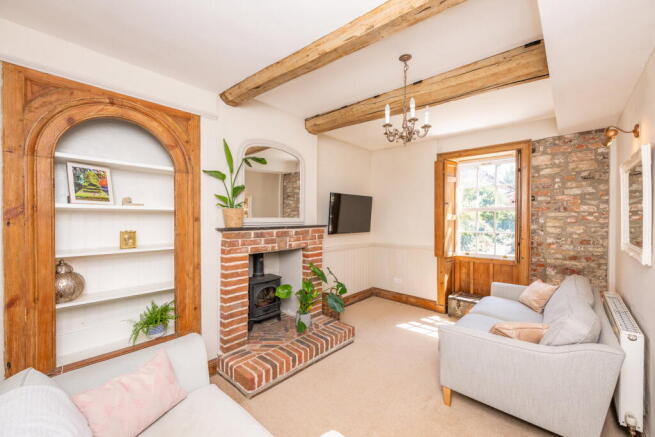 4 bed Detached for sale Image 6