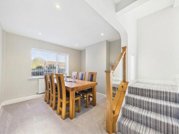 3 bed Semi-Detached for sale Image 12