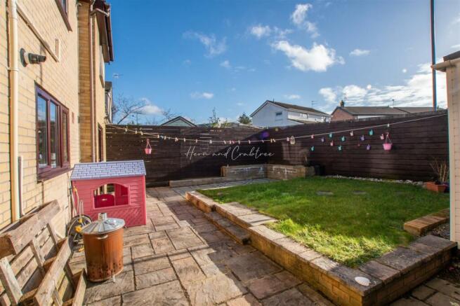 Pine Tree Close, Radyr, HernCrabtree (12).jpg
