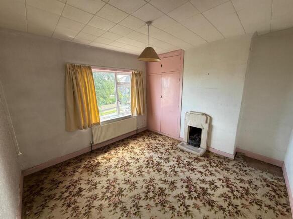 3 bed Semi-Detached for sale Image 5