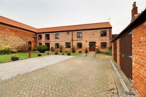 Brooklands, Laughton Road, Blyton, Gainsborough DN21 3LG