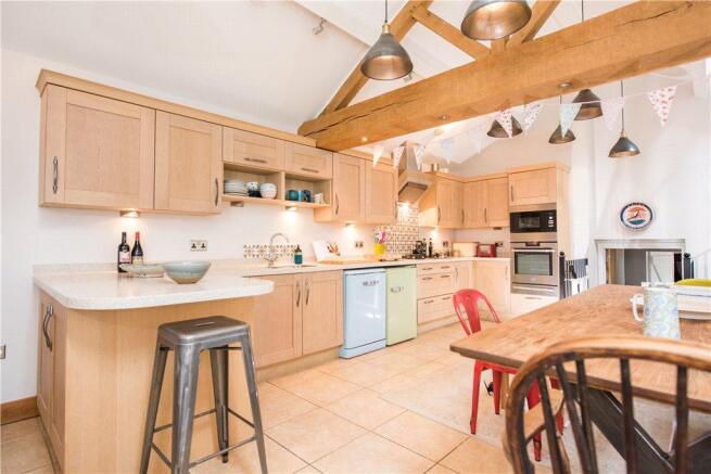 Kitchen/Dining Room