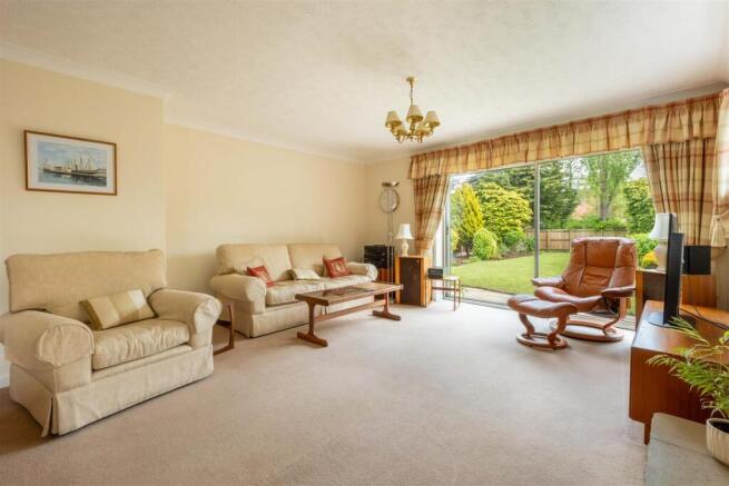 50 Lea Green Lane 14.jpg