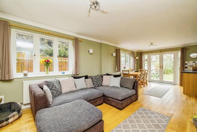 Living/Dining Room