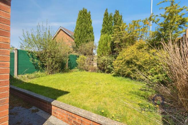 3 bed Detached for sale Image 11