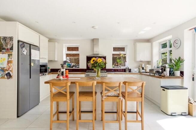 The Ridgeway, St. Albans, Hertfordshire, AL4 - More