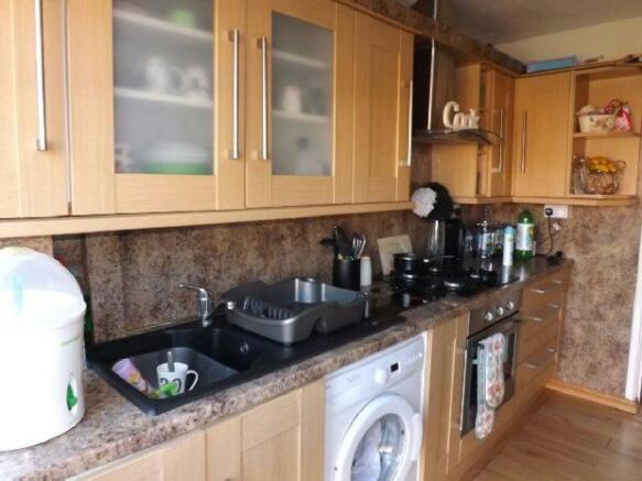 Kitchen Pic 2