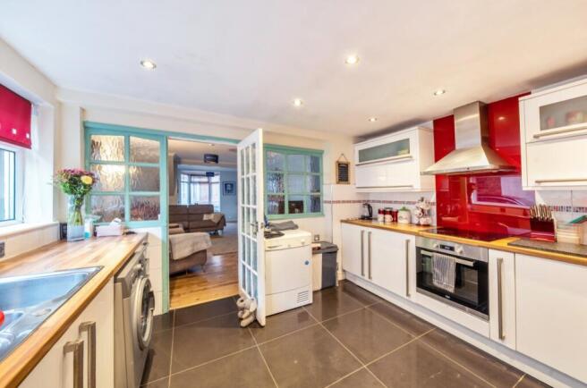 1403418-7-6970f1876571d-1