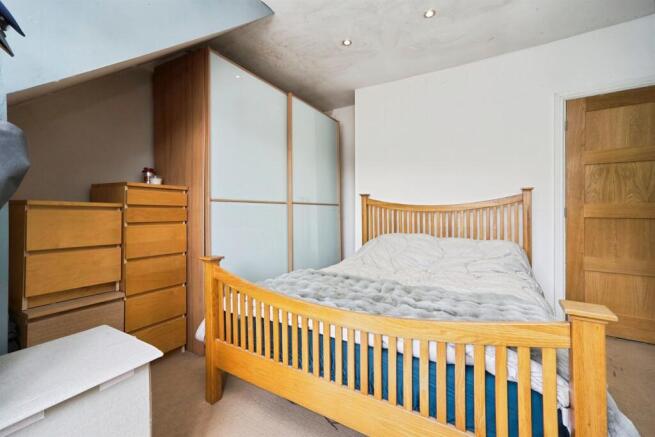 4 bed End of Terrace for sale Image 6