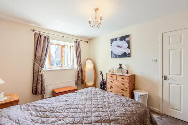 2 bed Detached Bungalow for sale Image 10