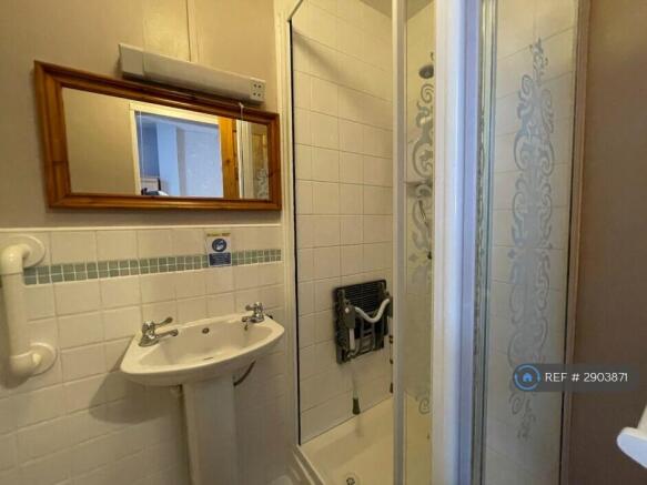 Room 1 Shower Room