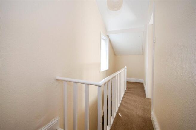 2 bed Flat to rent Image 9