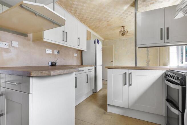 3 bed Terraced for sale Image 9