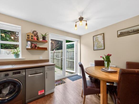 2 bed Terraced for sale Image 9