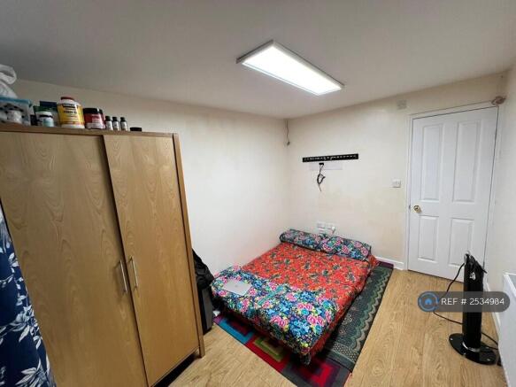 Ensuit Bedroom -Ground Floor