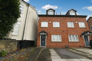 2a, Folly Lane, Manchester M27 0DW