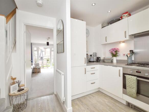 Kitchen/Hall