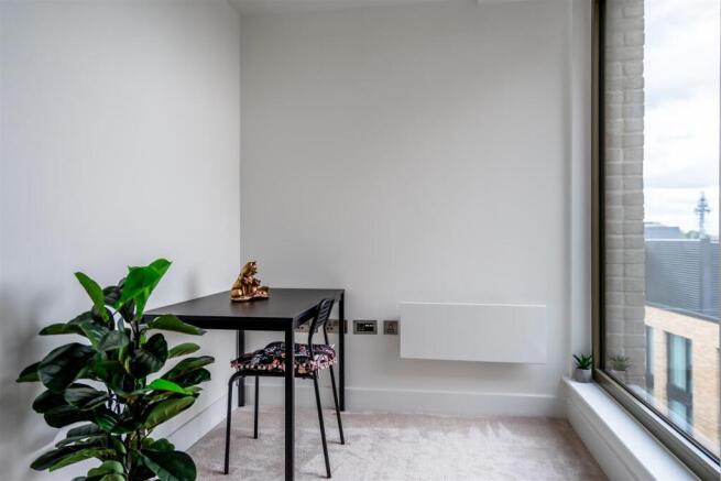 2 bed Apartment to rent Image 10