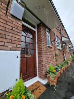 89, Essex Close, Walthamstow E17 6JS