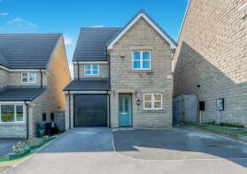 10, Whitehead Close, Bradford BD4 8AS