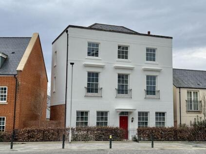 Libra Avenue, Sherford, Plymouth. A stunning 6 bedroomed detached family home with large garden and double garage