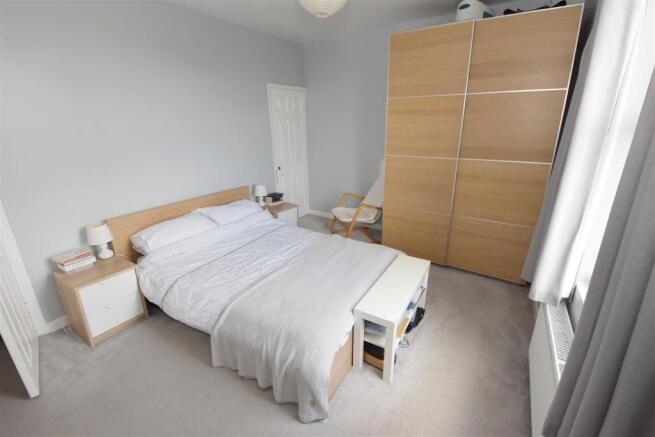 Bedroom One1.jpg