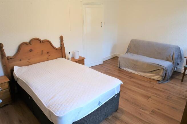 Bedroom One (3)