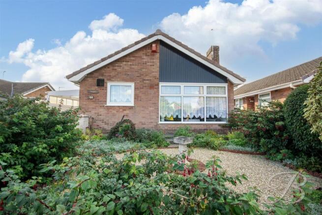 3-bed detached on Woodside, Sutton-In-Ashfield, £210,000