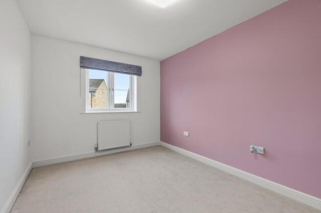 3 bed Terraced for sale Image 11