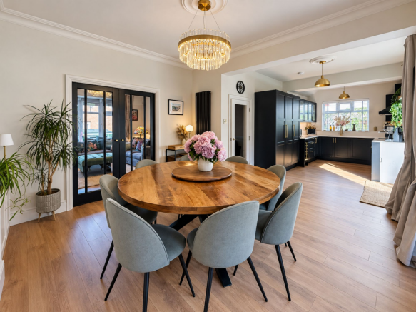 Kitchen / Diner