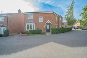 18, St. Laurence Close, Meriden, Coventry CV7 7QQ