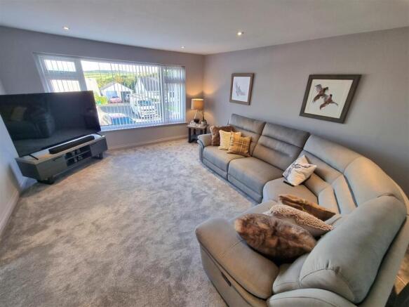 Sitting room.jpg
