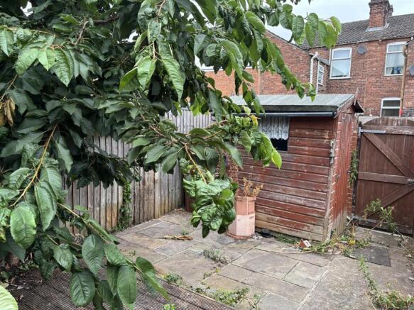 2 bed Terraced for sale Image 9