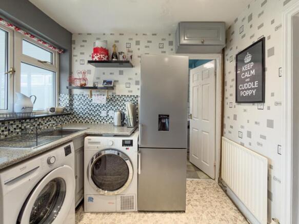 2 bed Terraced for sale Image 6