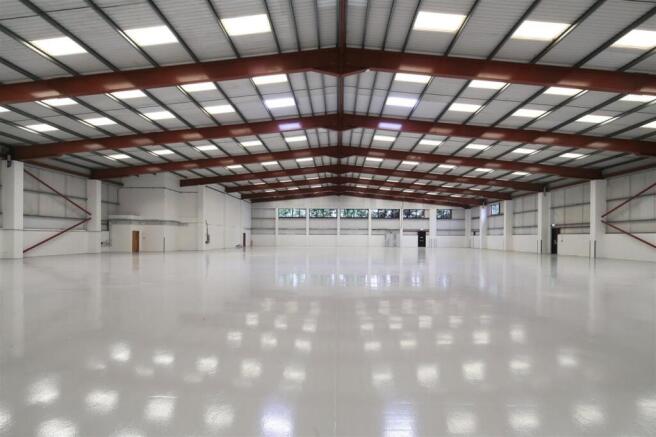 034 B1 Parkway Large.jpg