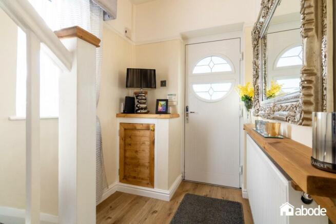 43 Coronation Drive 10.jpg