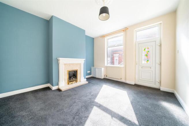 Living Room.jpg