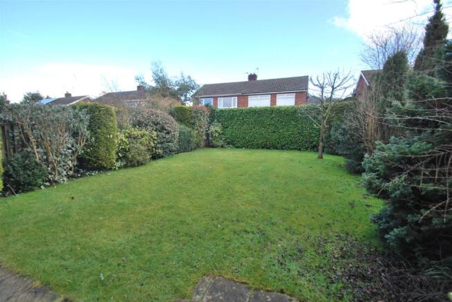 6 Sherwood Grove - Rear Garden.JPG
