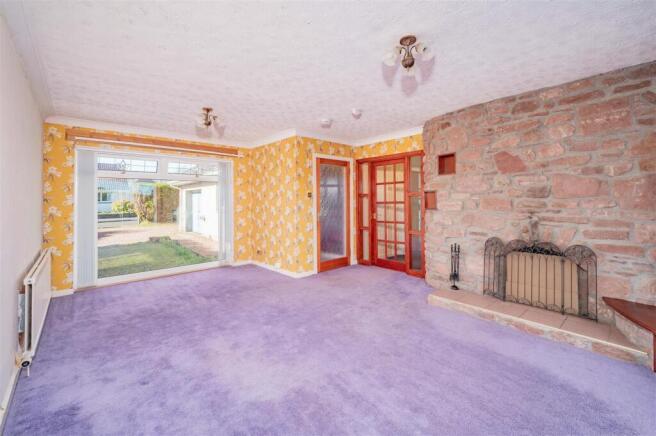 15 Affleck Gardens Monikie-2.jpg