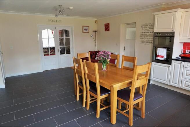 Kitchen / Diner