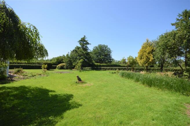 GARDEN 2