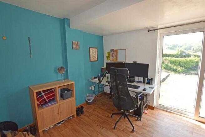 Basement room view 3.JPG