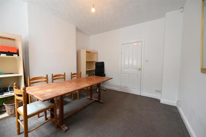 dining room.JPG
