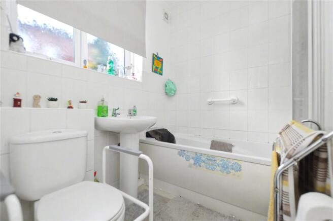 3 bed Terraced for sale Image 11