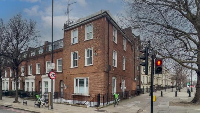 Flat 3 Cromwell House, 80 Warwick Road, Earls Court, London, W14 8PT
