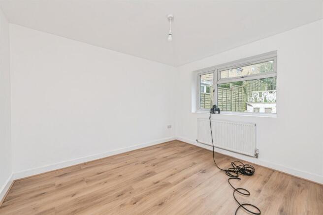 2 bed Semi-Detached Bungalow for sale Image 6