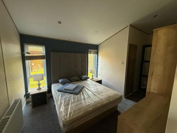 2 bed Lodge for sale Image 7