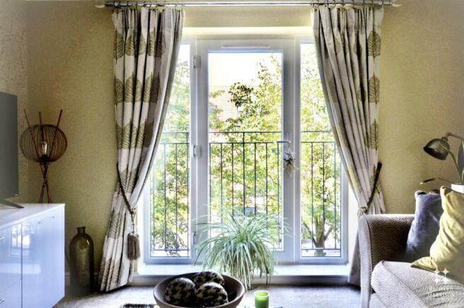 balcony.jpg