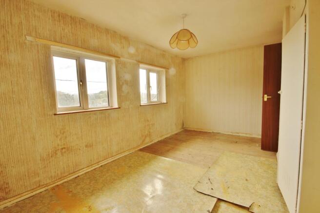 Bedroom 1 (Double)